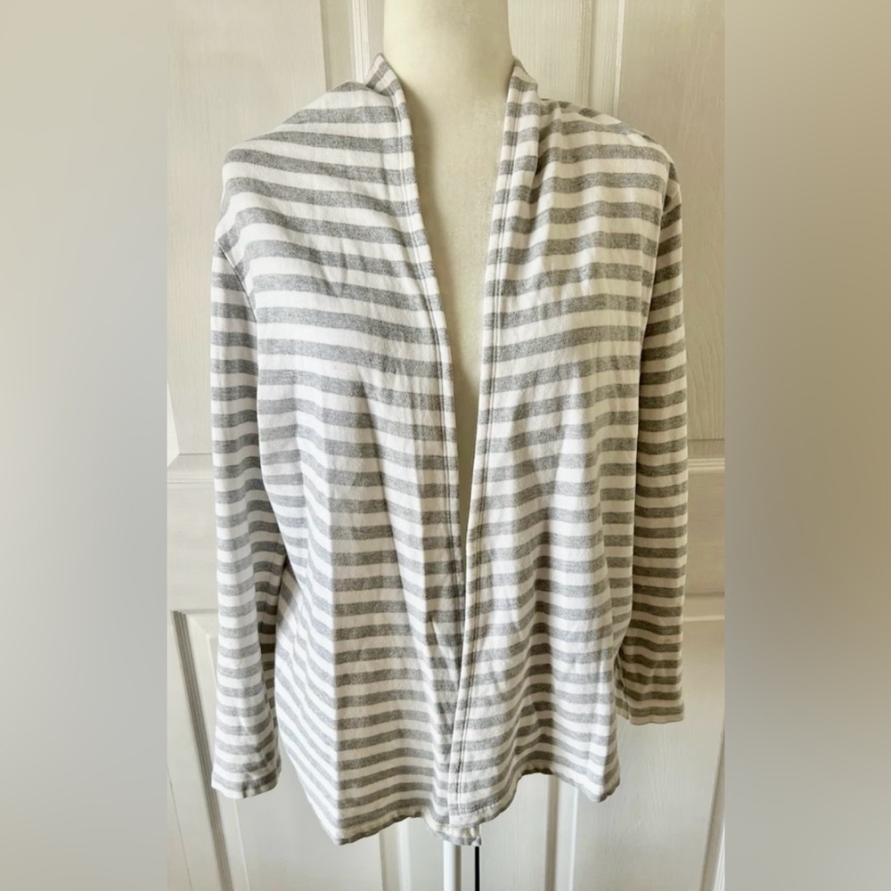 Zenergy by chicos Cardigan sweater jacket woman size 0 (small)